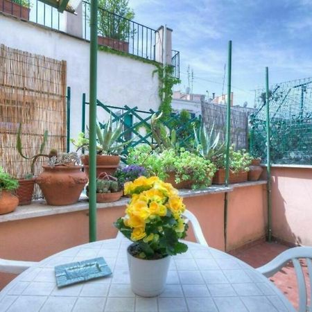 Bed and Breakfast Penna Relais Al Corso Roma Esterno foto