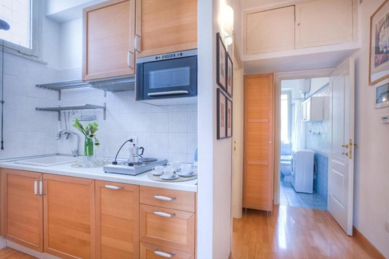 Bed and Breakfast Penna Relais Al Corso Roma Esterno foto