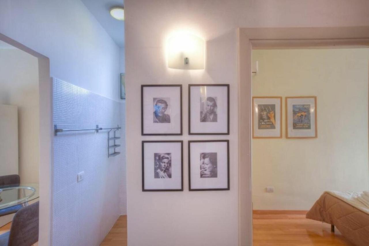 Bed and Breakfast Penna Relais Al Corso Roma Esterno foto