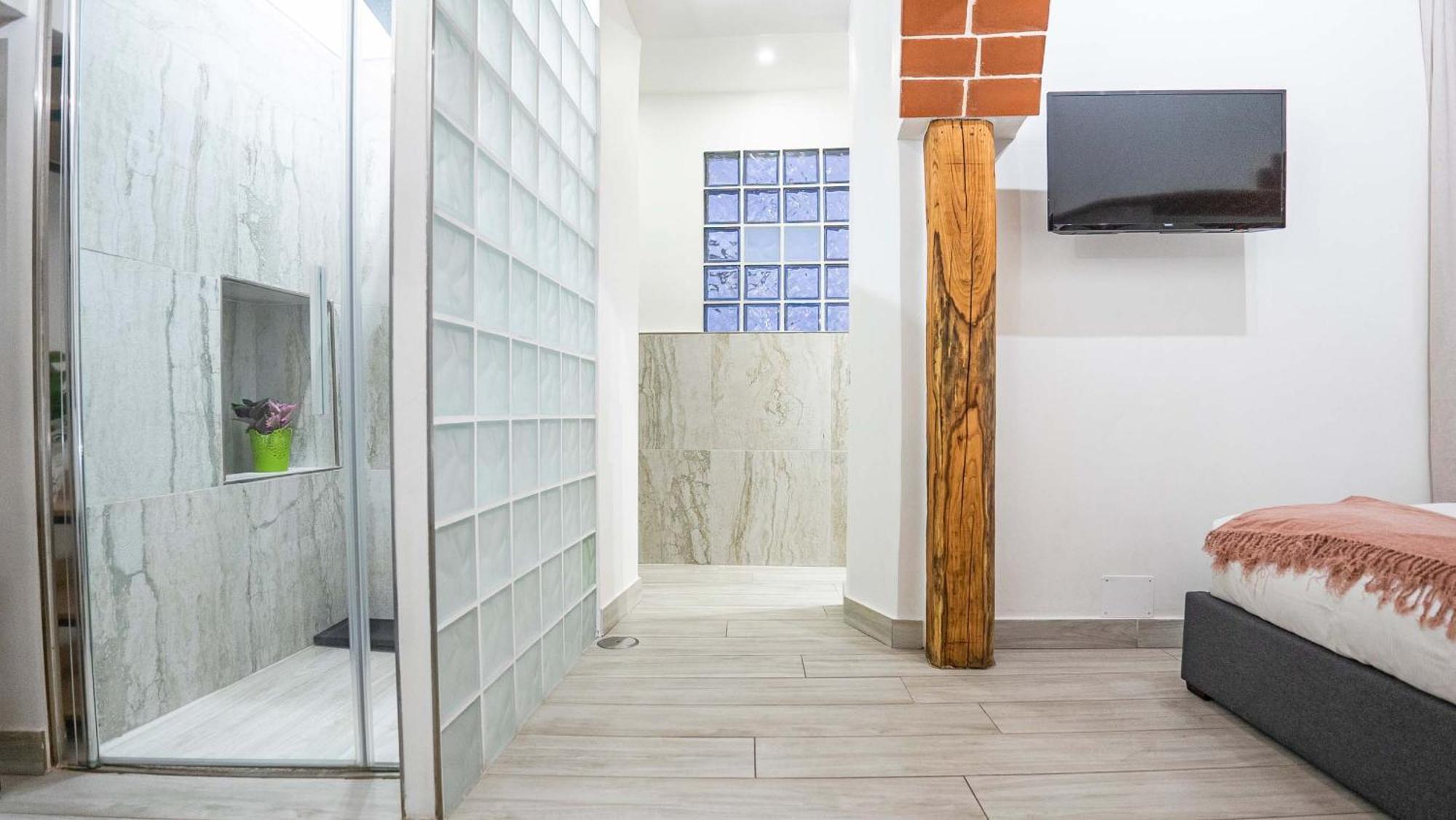 Bed and Breakfast Penna Relais Al Corso Roma Esterno foto