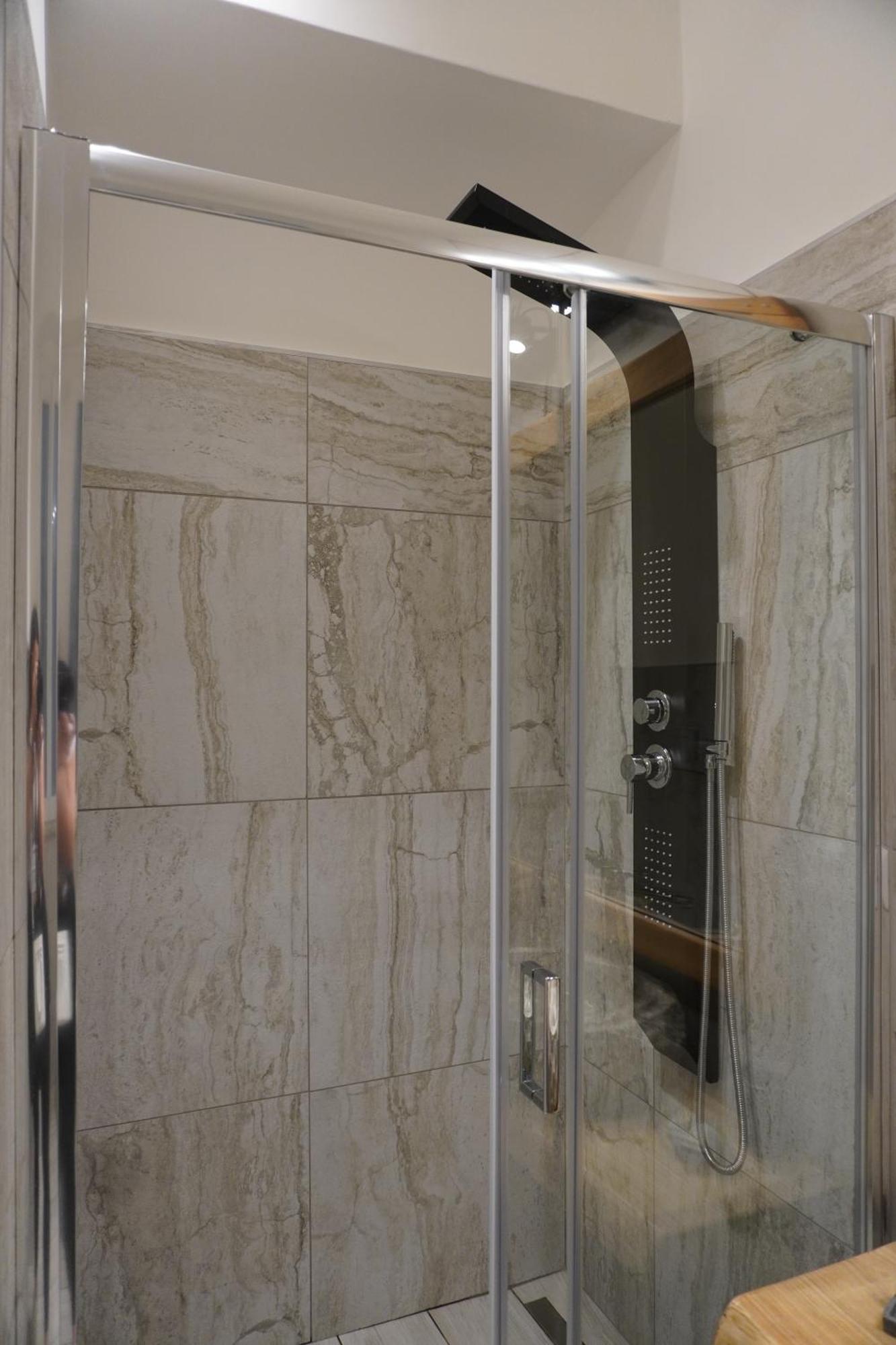 Bed and Breakfast Penna Relais Al Corso Roma Esterno foto